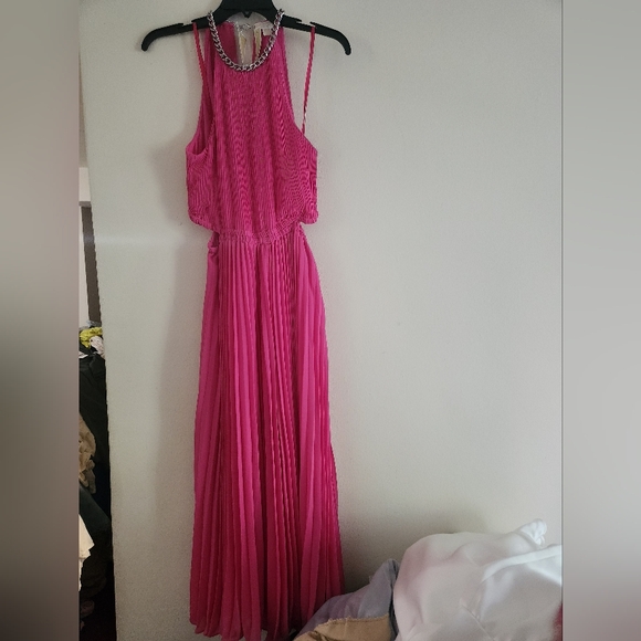 Michael Kors Halter Neck Pleated Cut-out Midi Dress cerise/pink Sz M & L BNWT - Picture 3 of 15